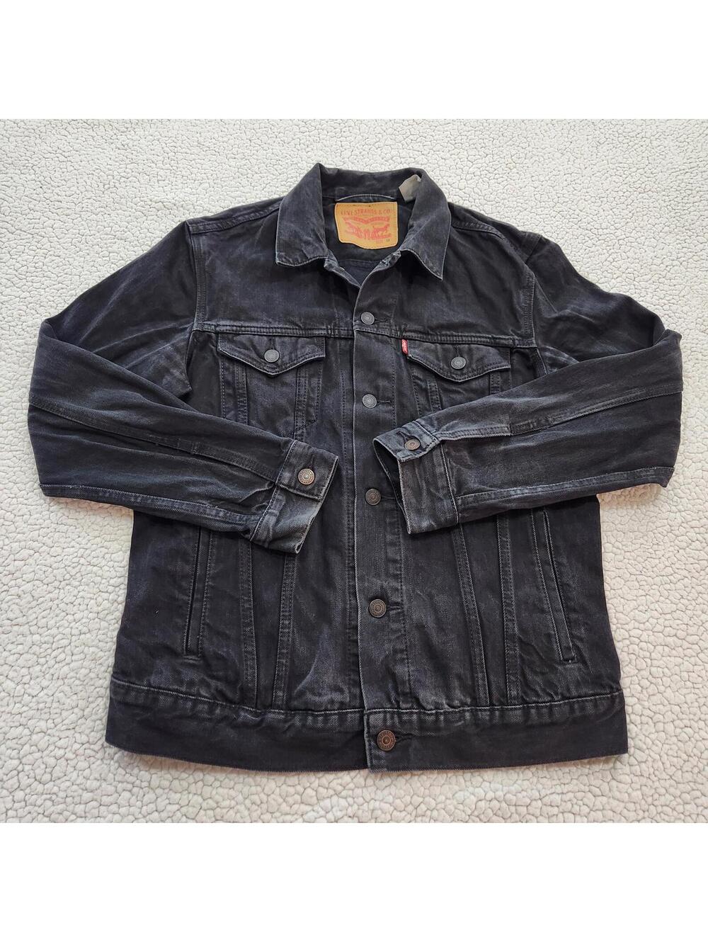 Levi Strauss Jacket Women Black Size Medium Boyfriend Trucker Biker Distressed